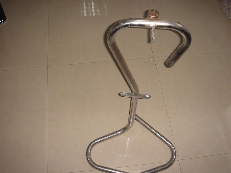 Стойка за пожарогасител