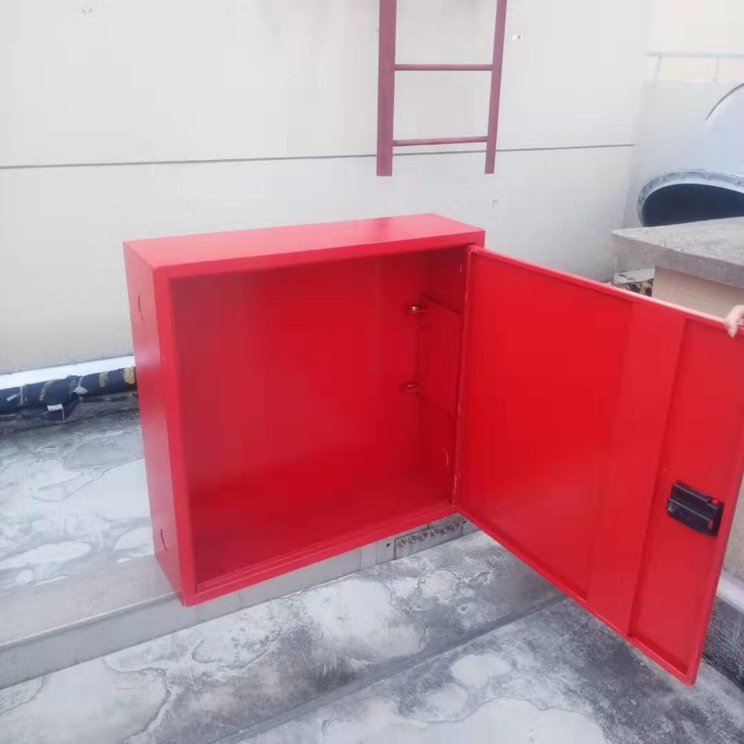 Свободно стоящ шкаф за макари за пожар